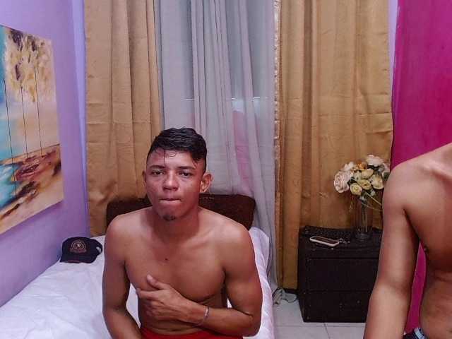 bitchdestroy live cam on BongaCams