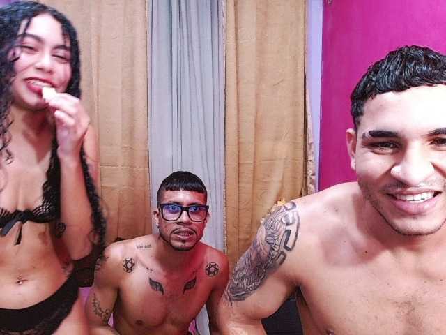 bitchdestroy live cam on BongaCams