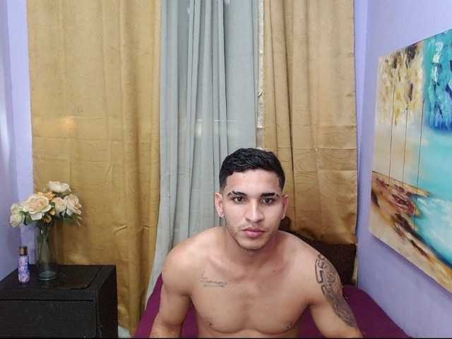 bitchdestroy live cam on BongaCams