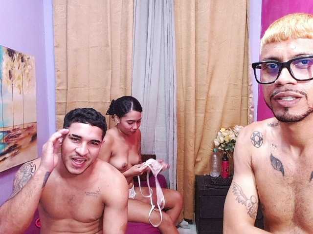 bitchdestroy live cam on BongaCams