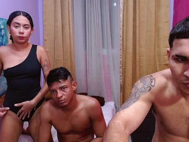 bitchdestroy live webcam show