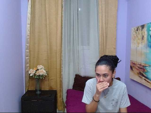 bitchdestroy live cam on BongaCams