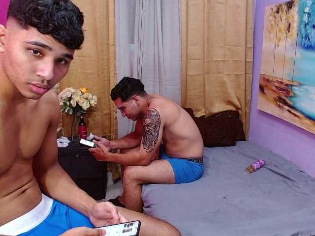 bitchdestroy live cam on BongaCams