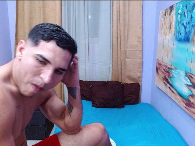 bitchdestroy live cam on BongaCams