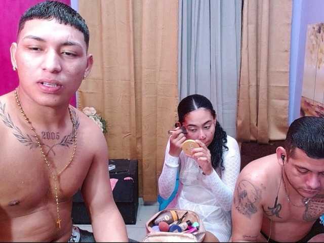 bitchdestroy live cam on BongaCams
