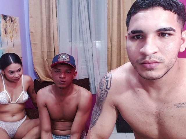bitchdestroy live cam on BongaCams