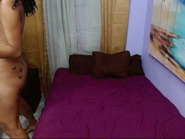bitchdestroy live cam on BongaCams