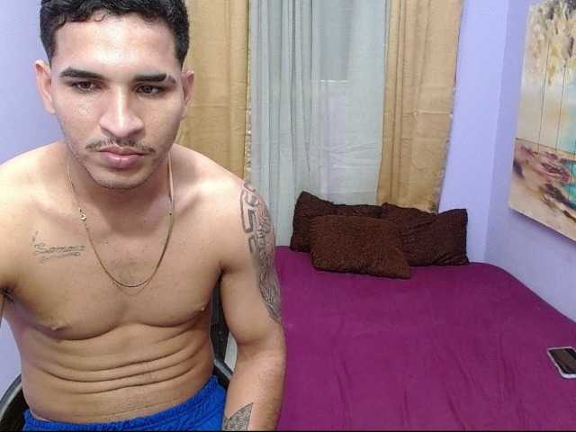 bitchdestroy live cam on BongaCams