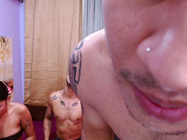 bitchdestroy live cam on BongaCams