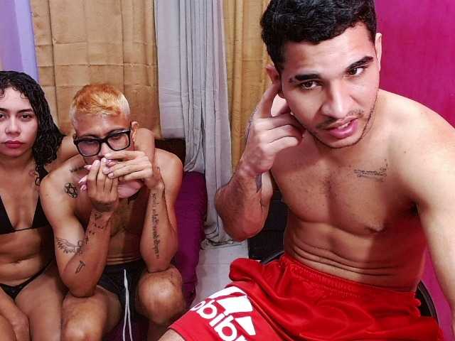 bitchdestroy live cam on BongaCams