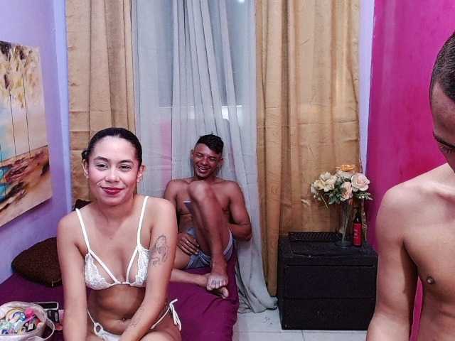 bitchdestroy live cam on BongaCams