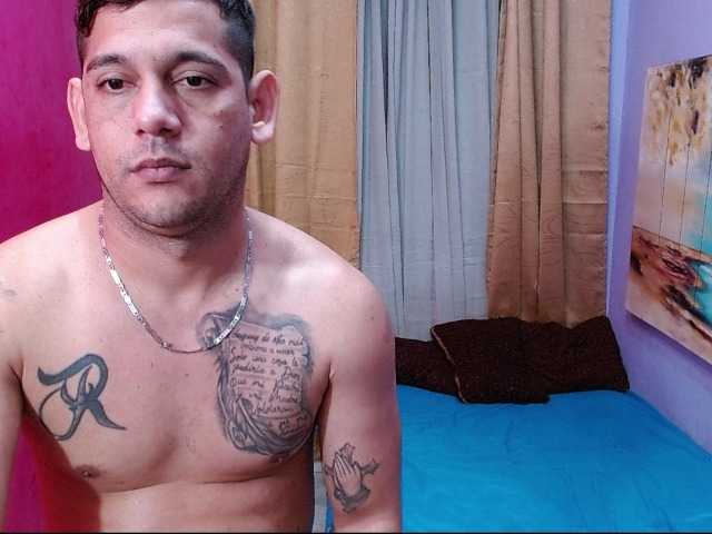bitchdestroy live cam on BongaCams