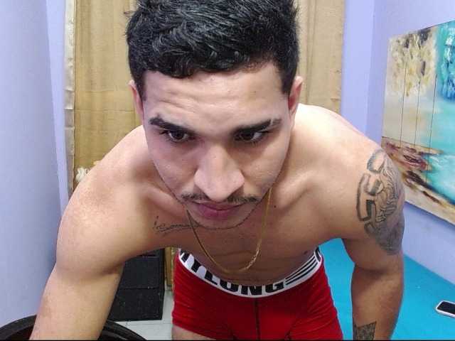 bitchdestroy live cam on BongaCams
