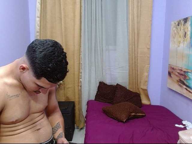 bitchdestroy live cam on BongaCams
