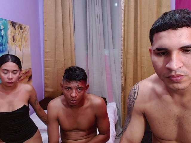 bitchdestroy live cam on BongaCams