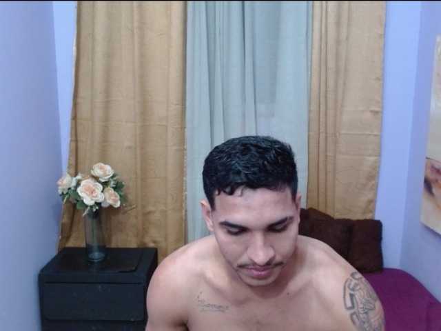 bitchdestroy live cam on BongaCams