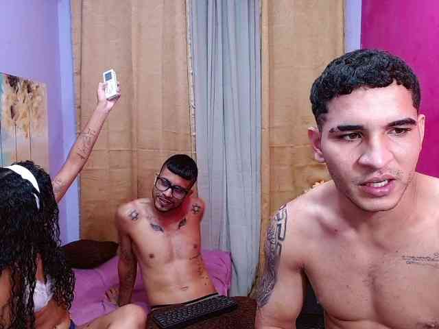 bitchdestroy webcam