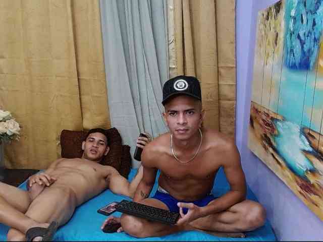 Modelo: bitchdestroy