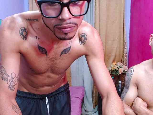 bitchdestroy webcam