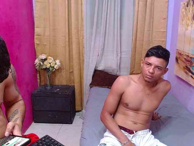 Modelo: bitchdestroy
