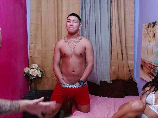 bitchdestroy webcam