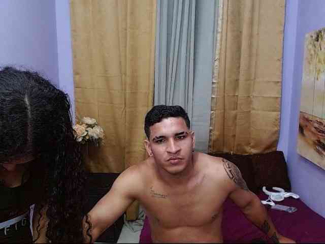 bitchdestroy webcam
