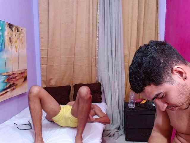 bitchdestroy webcam