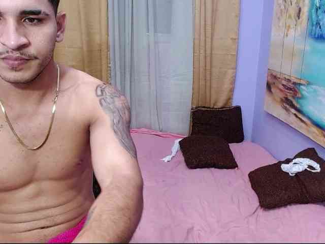 bitchdestroy webcam