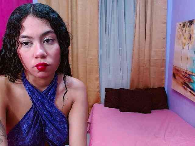 bitchdestroy webcam