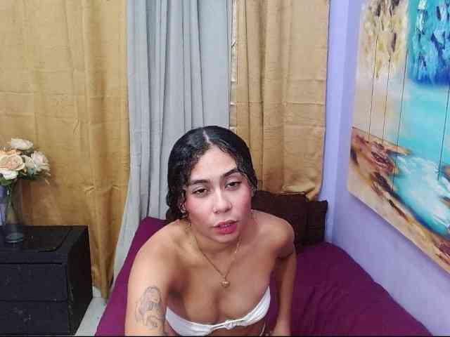 bitchdestroy webcam