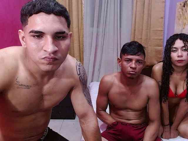 bitchdestroy webcam