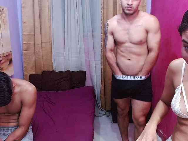 bitchdestroy webcam
