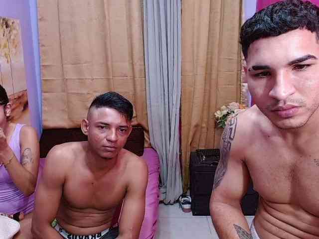bitchdestroy webcam