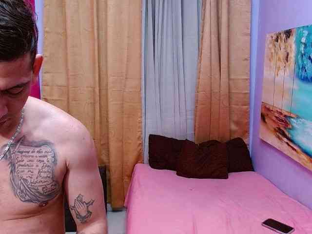 bitchdestroy webcam