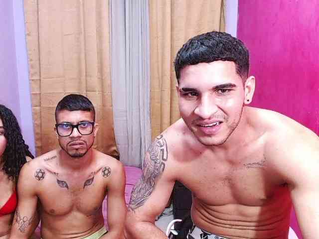 bitchdestroy webcam