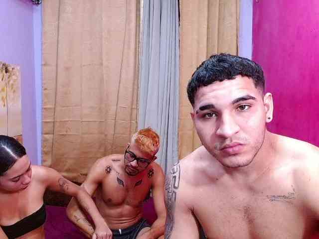 bitchdestroy webcam