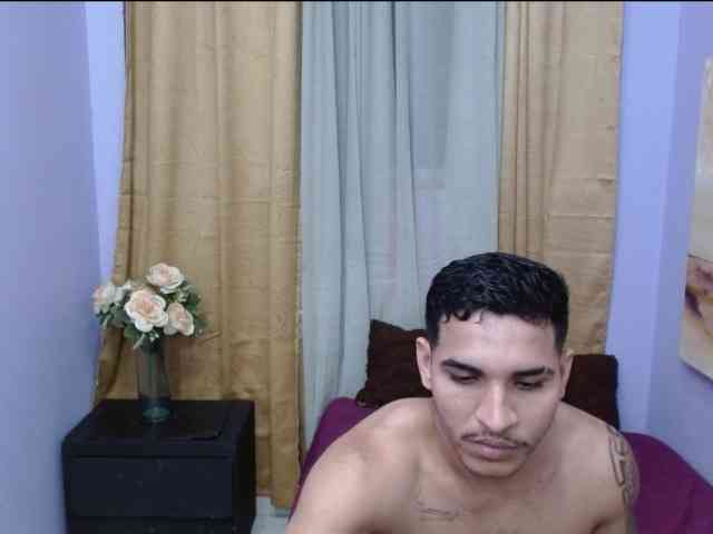 bitchdestroy webcam