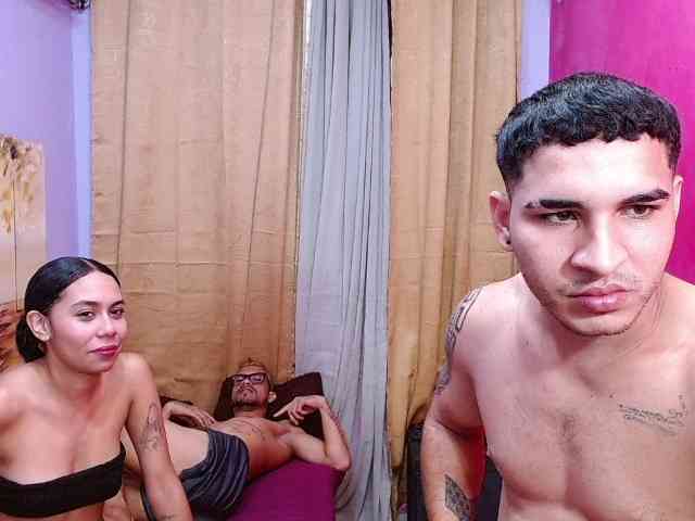bitchdestroy webcam