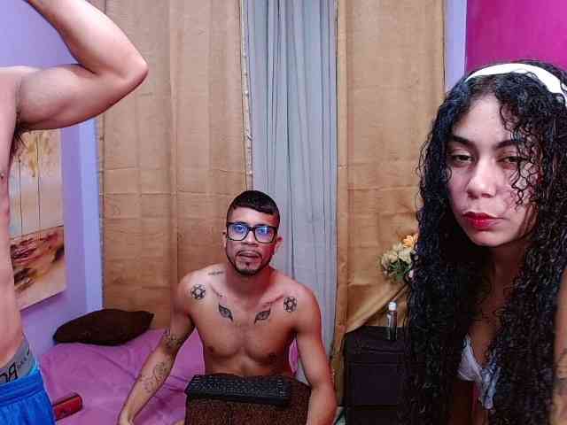 bitchdestroy webcam