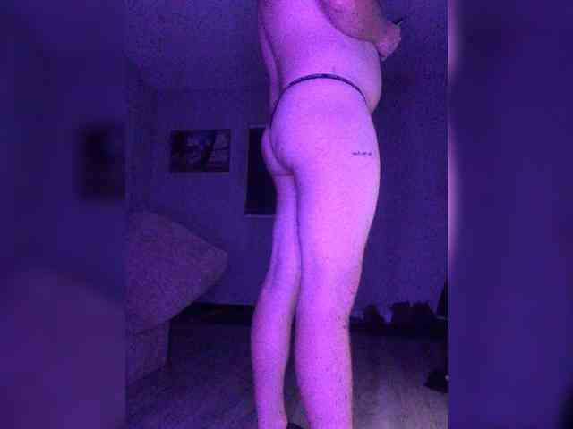 Bignaughty1