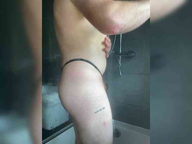 Bignaughty1