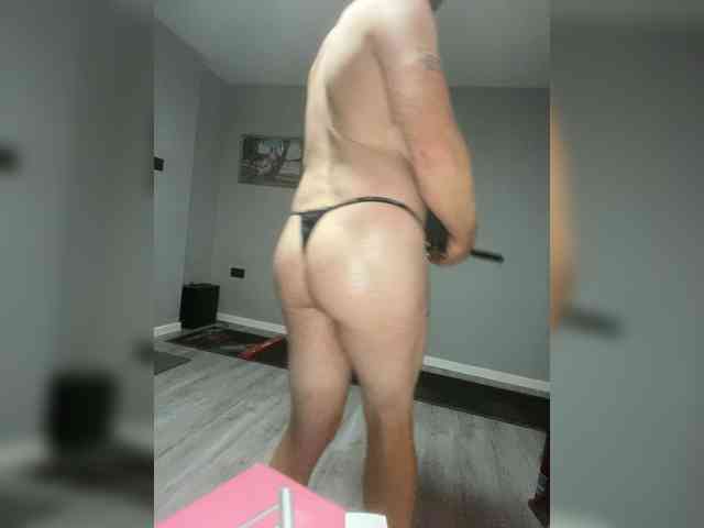 Bignaughty1