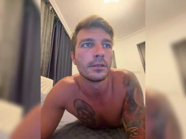YogaWow live cam on BongaCams