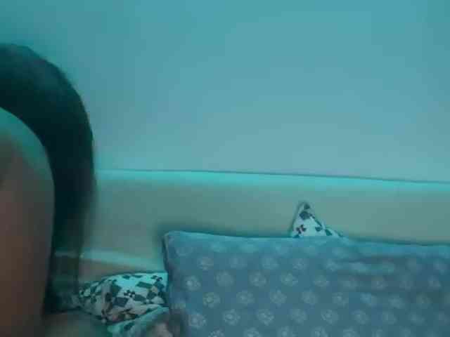 YogaWow webcam