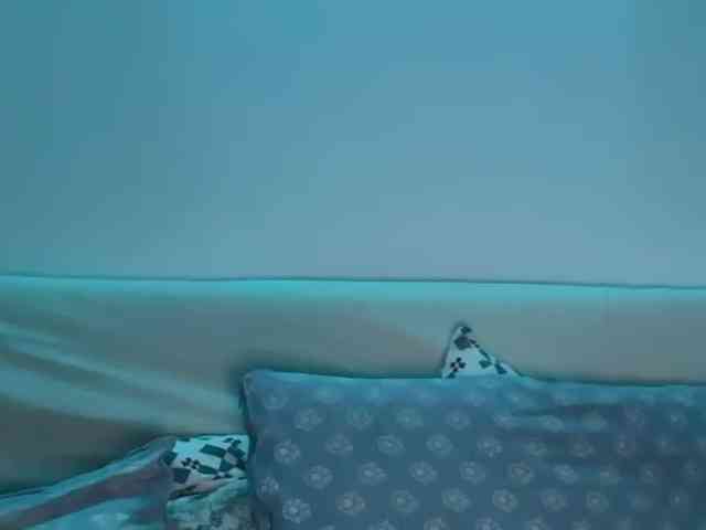 YogaWow webcam
