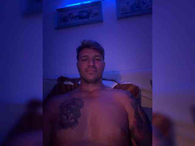YogaWow webcam