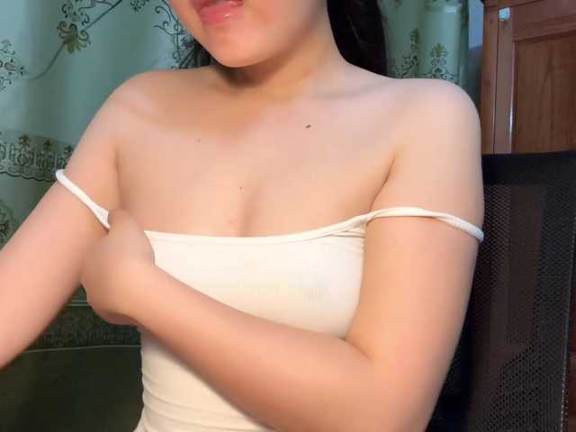 Ling-Jii live webcam show