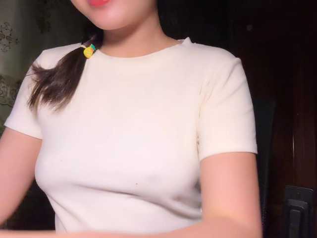 Ling-Jii live cam on BongaCams