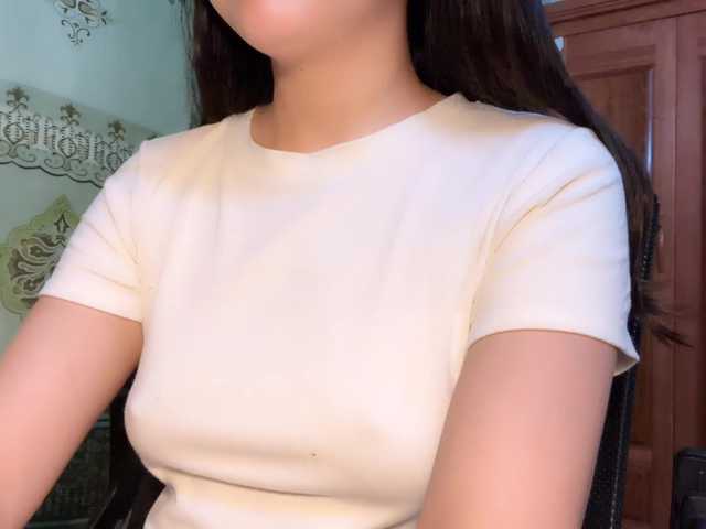 Ling-Jii live cam on BongaCams