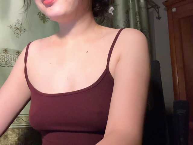 Ling-Jii live cam on BongaCams